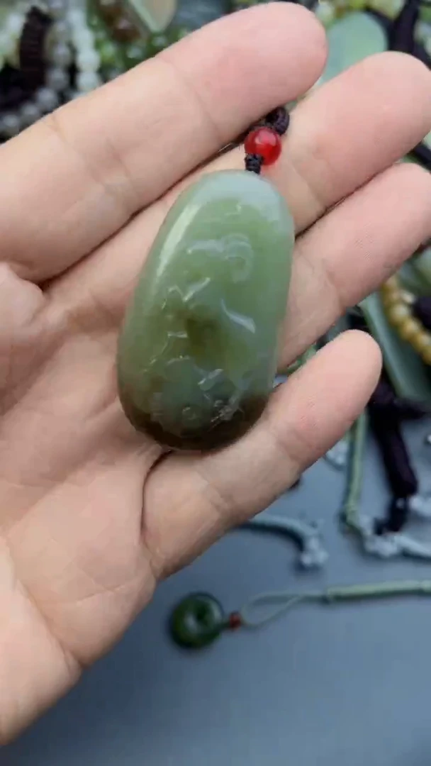 颈饰未镶嵌和田玉多样性发货   拍一发一