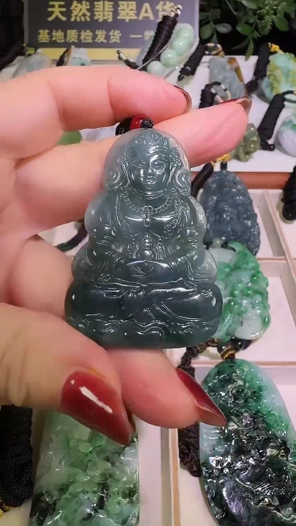 颈饰未镶嵌翡翠A货