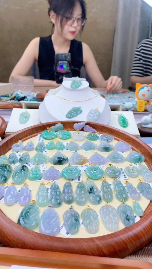 颈饰银S925镶嵌翡翠天然A货翡翠挂件