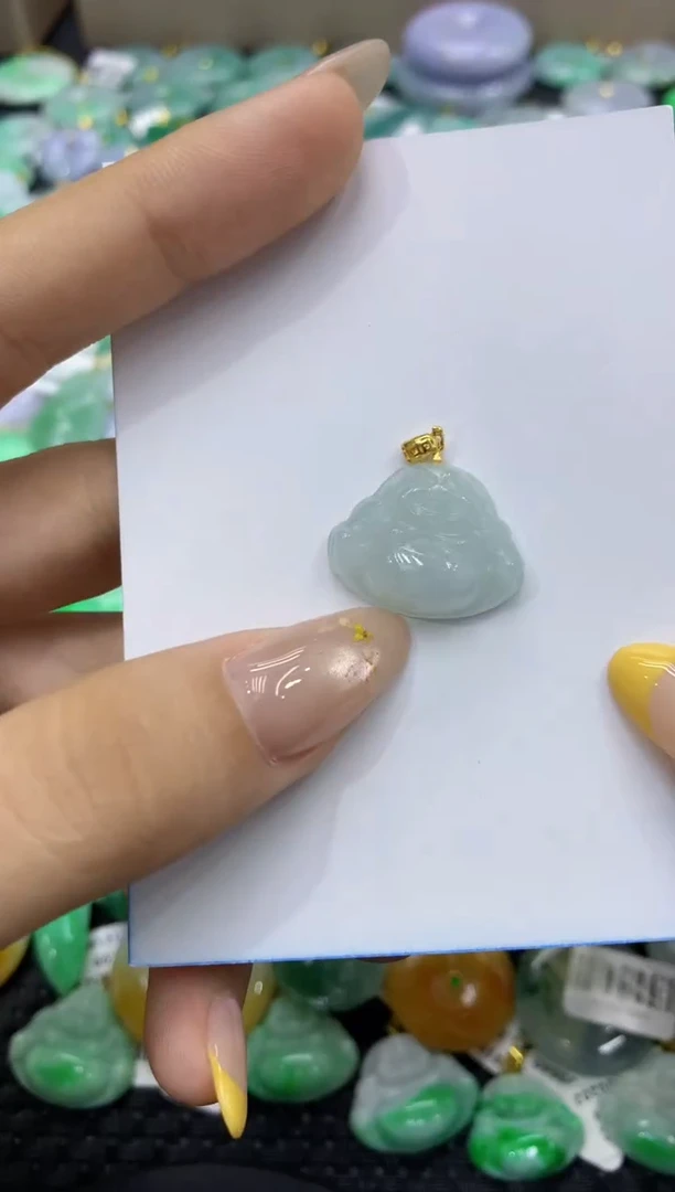颈饰未镶嵌翡翠天然缅甸翡翠A货