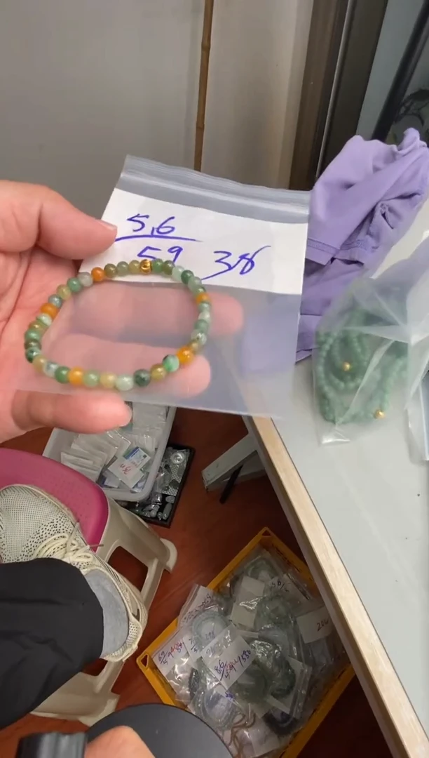 翡翠未镶嵌颈饰天然缅甸翡翠