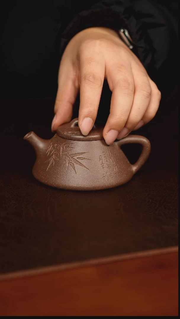 茶壶紫砂俩**爹桃花启瓢140cc