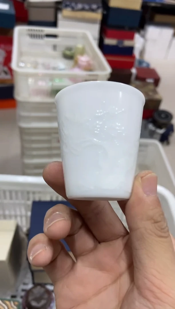 无运费险有瑕疵的摄影的产品有使用过的痕迹有点脏介意勿拍