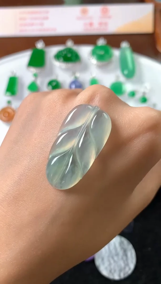 未镶嵌定制翡翠裸石（镶嵌定制）