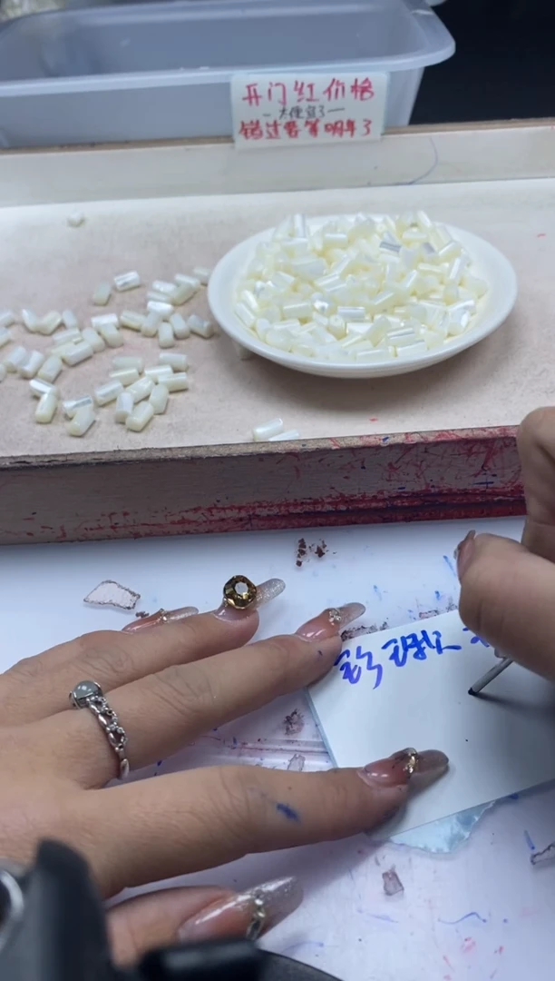 【闪购商品】拼合珍珠（马贝珠）颈饰未镶嵌w1125珍贝*桶珠6*10mm20颗