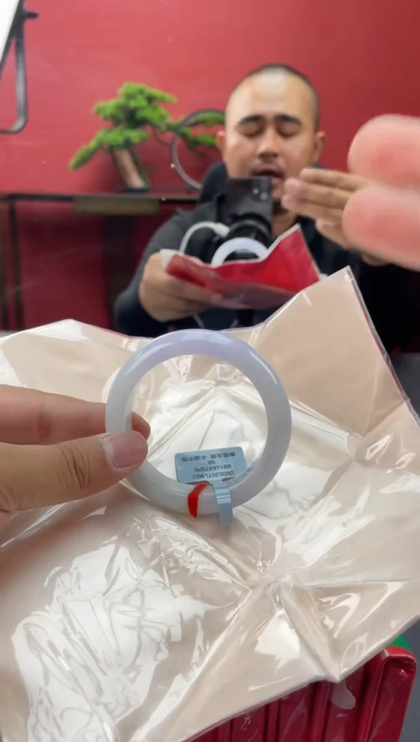 未镶嵌手镯翡翠翡翠手镯4