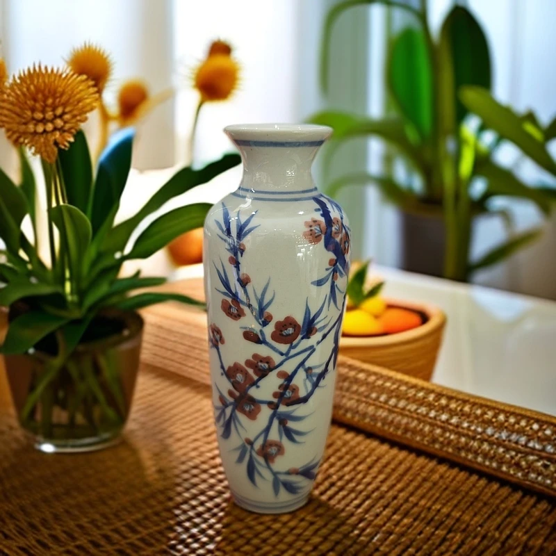 C03【人间瓷画博物馆】青花五彩小赏瓶