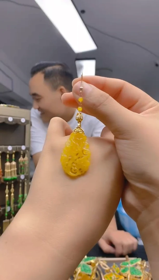 【闪购商品】翡翠耳饰合金0239翡翠耳钩一个