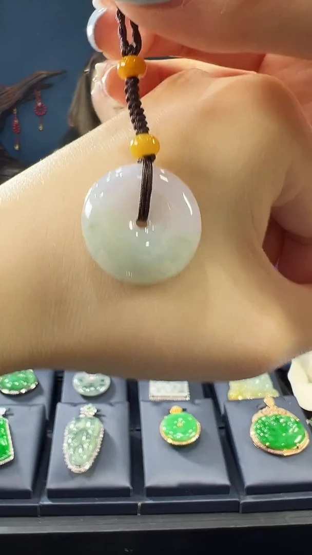 翡翠未镶嵌吊坠(不含链)平安扣