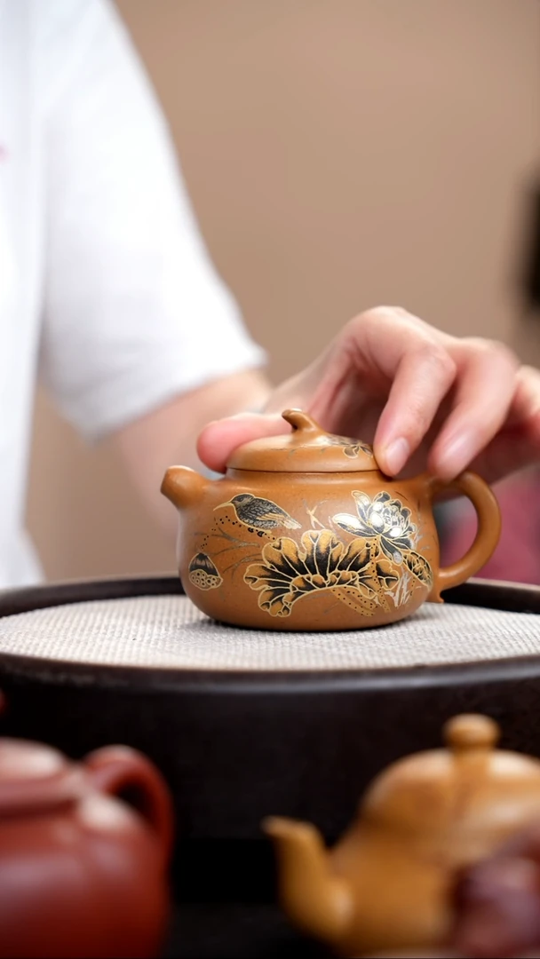 茶壶紫砂黄金段匏瓜金银错荷花