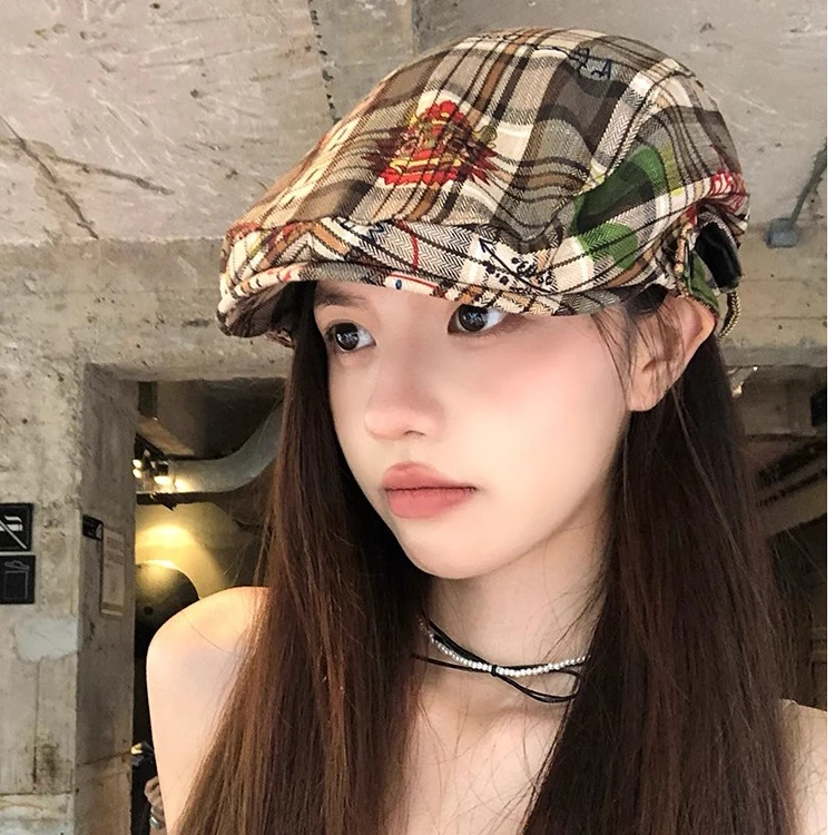 迈洛森新款夏季复古格纹涂鸦前进帽子女小众百搭显脸小贝雷帽