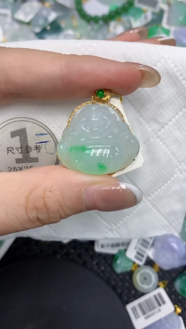 颈饰18K金镶嵌翡翠1111111