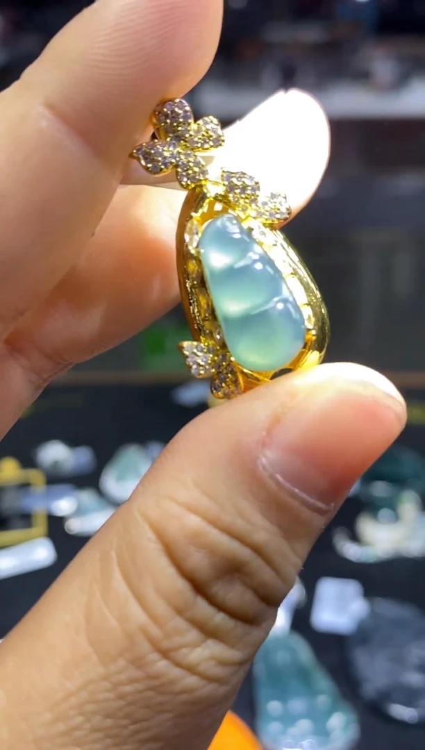 【闪购商品】翡翠颈饰未镶嵌天然翡翠A货31