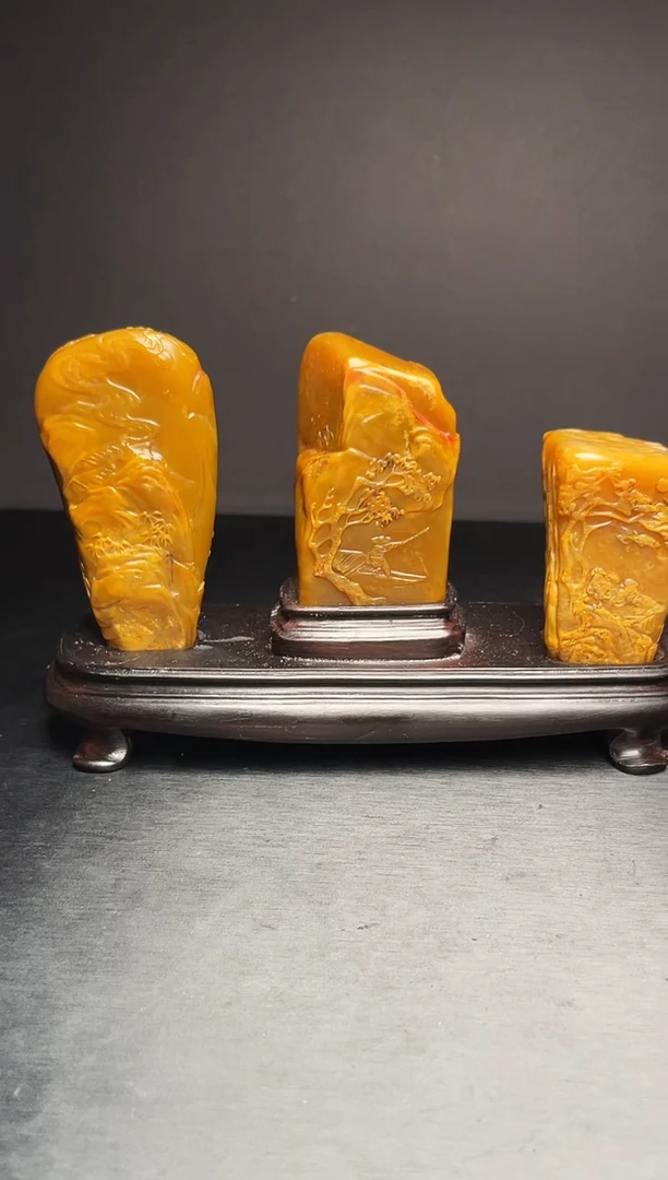 田黄石润**声昌化田黄石摆件