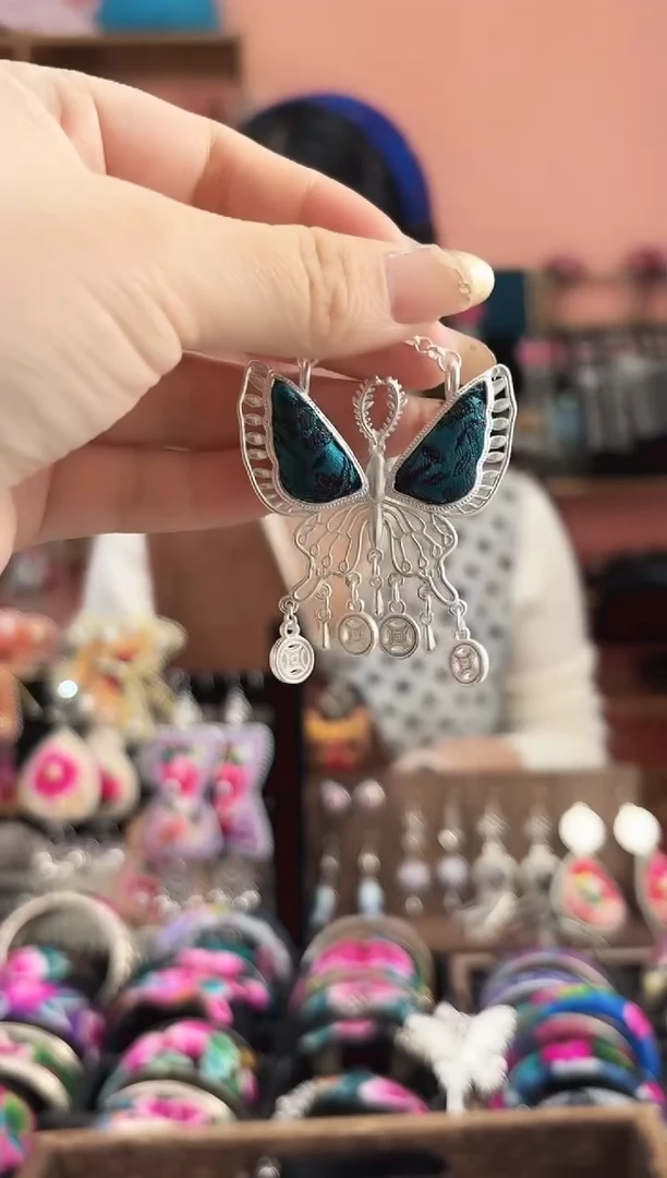 织绣艺枝独绣手工饰品107