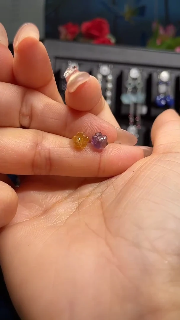 银S925镶嵌耳饰紫晶来****莉来杯半糖茉莉微瑕