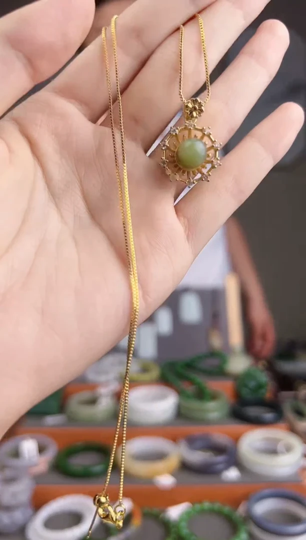 和田玉未镶嵌颈饰多样性发货 拍一单发一个