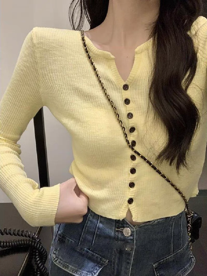 港味黄色针织开衫女春季外搭慵懒风温柔v领修身罩衫长袖上衣082