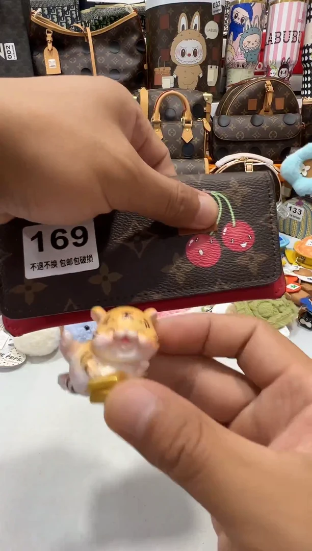 瓷片七天无理由退换货