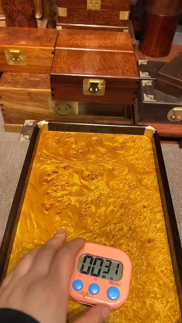 【闪购商品】香樟木木艺茶盘一个