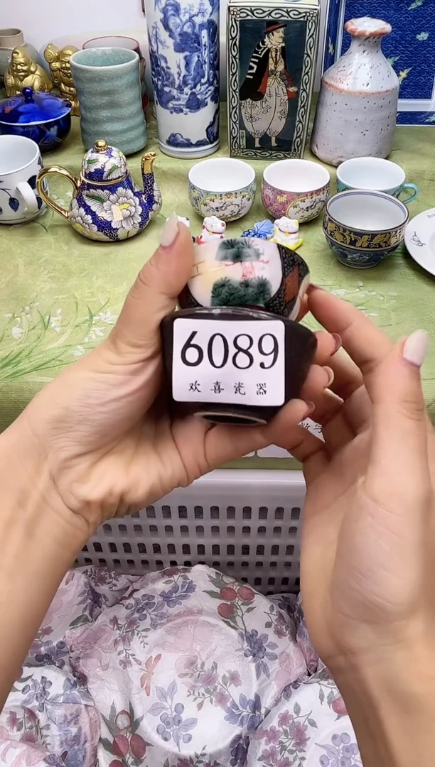 瓷片小***o           6089