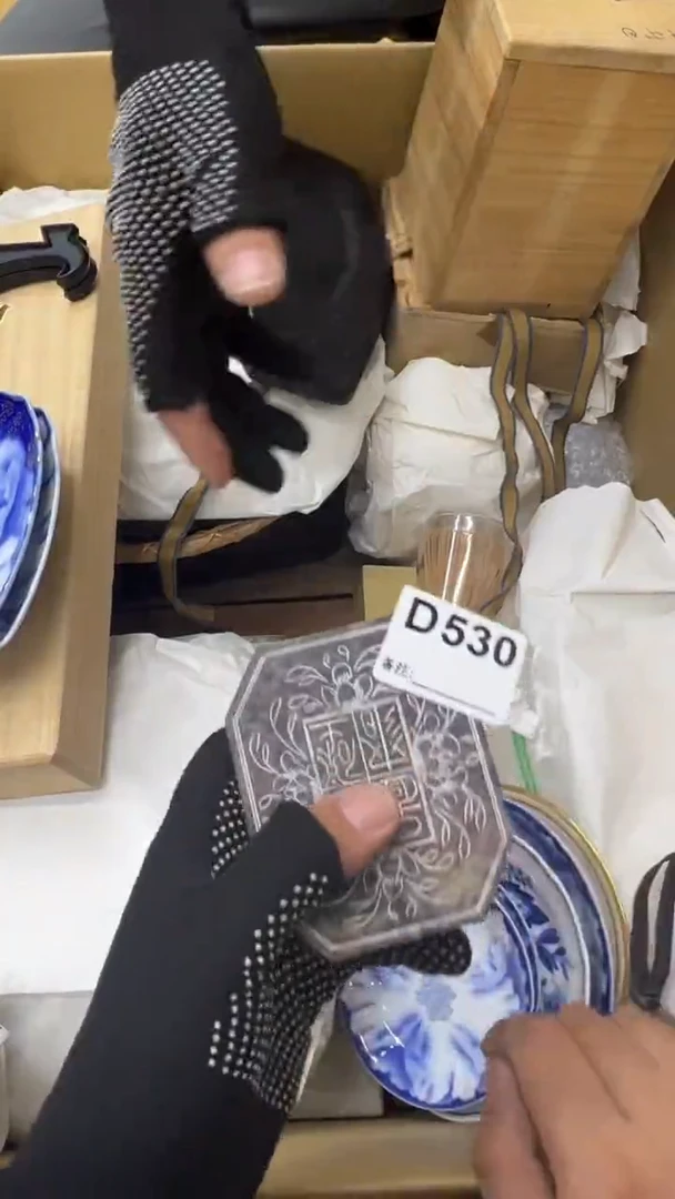 瓷片T**g中古商品谨慎参拍530