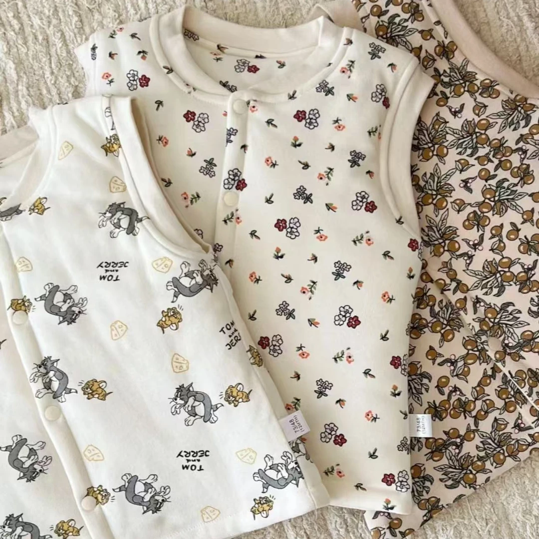 茉纸蘑菇羽绒连帽马甲56231