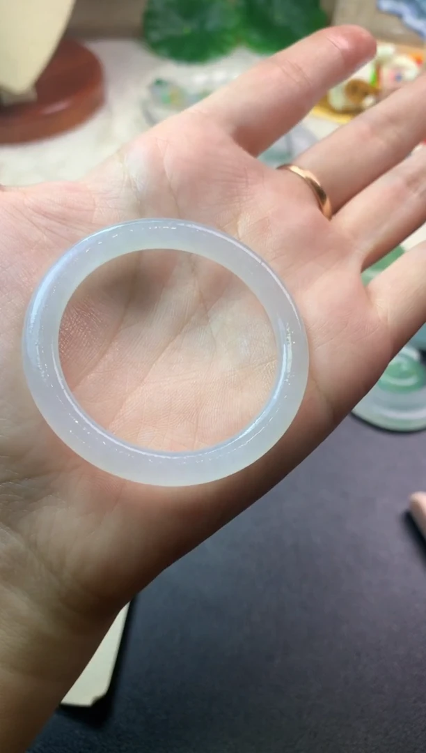 未镶嵌定制翡翠毛货