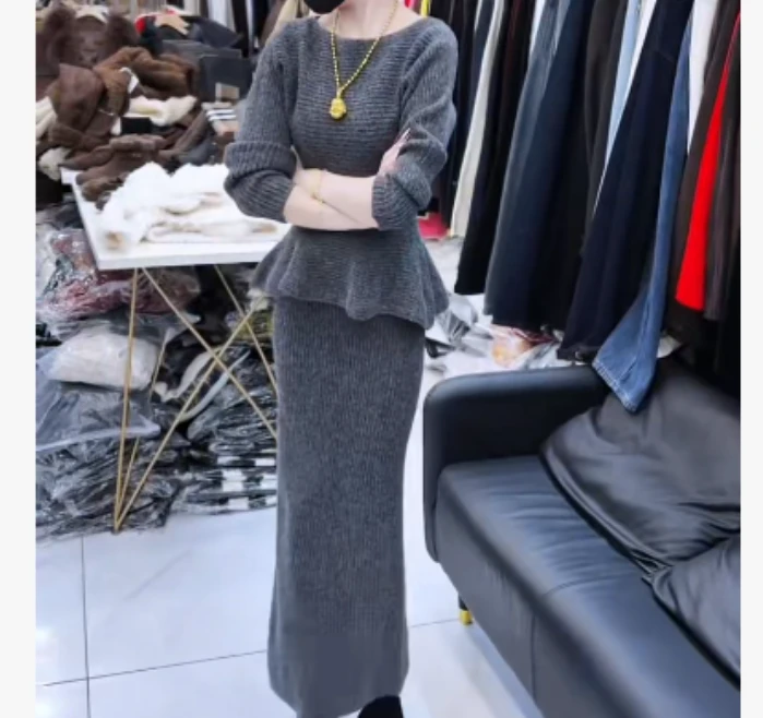 2025冬季时尚潮流百搭精品女装拼9uixux