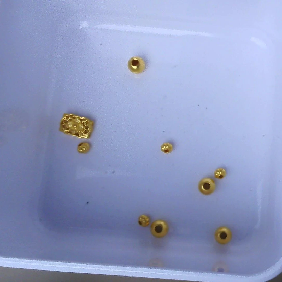 黄金足金小金 豆