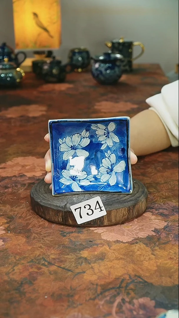 茶碗............734