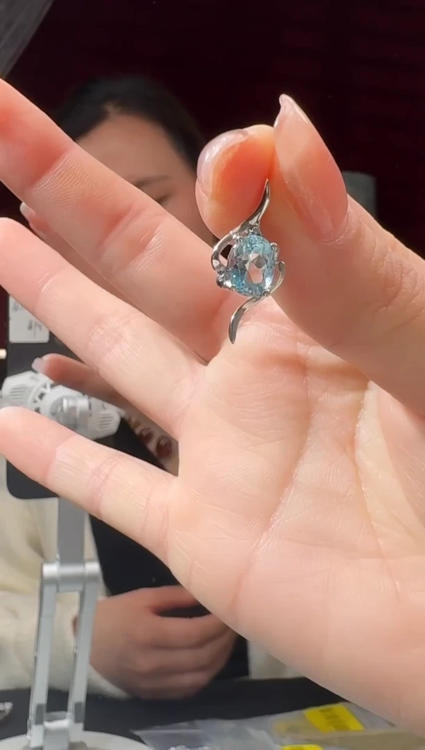 未镶嵌吊坠(不含链)海蓝宝石天然海蓝宝石吊坠