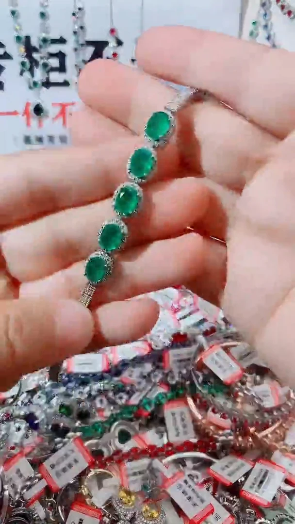 未镶嵌手链祖母绿祖母绿手链