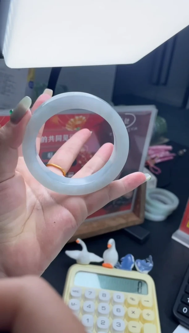【闪购商品】定制翡翠手镯未镶嵌手镯DDQ/发一件