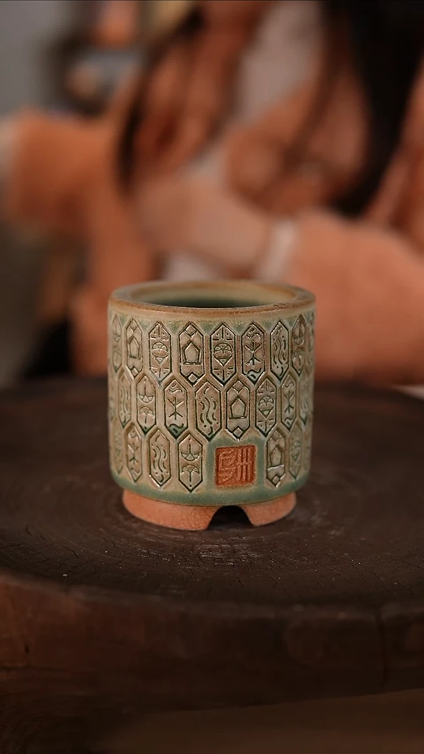 【闪购商品】红陶1-18-386默认微瑕口6