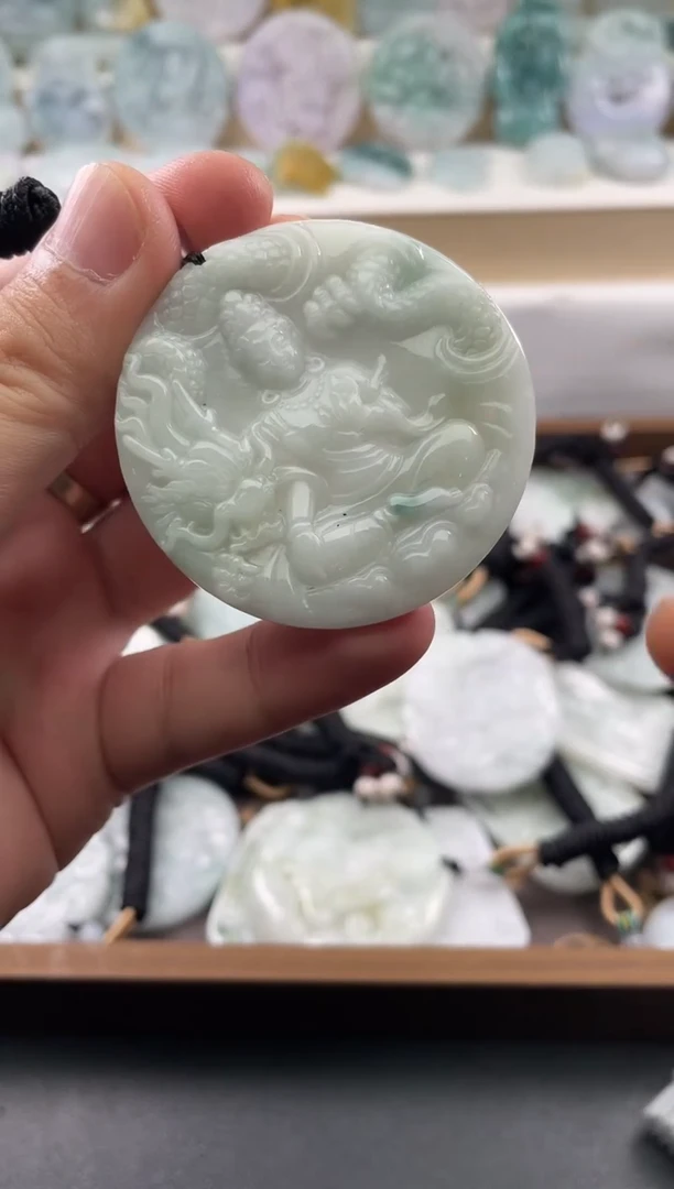 颈饰未镶嵌翡翠25/11/1/935