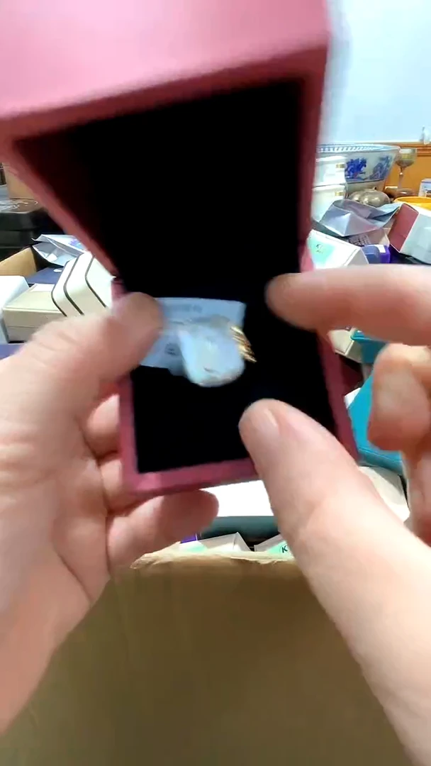 石英石铁合金w****l精美手手链链一个