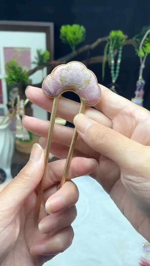 铁合金皮质非遗宋锦 匠心闪购