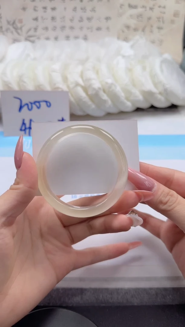 未镶嵌手镯石英质玉119-54.5