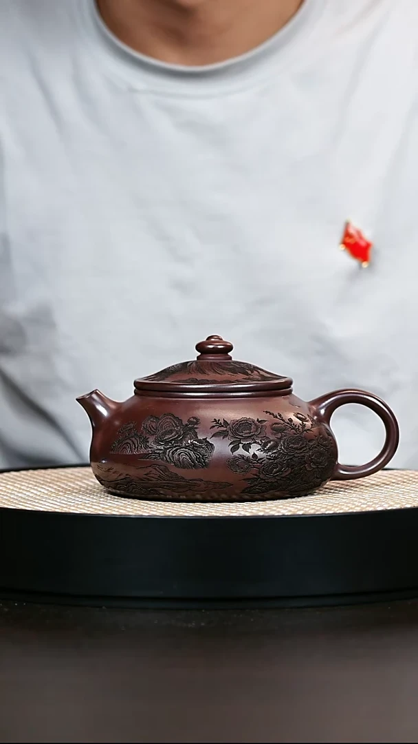 茶壶紫砂石红花开富贵寒江