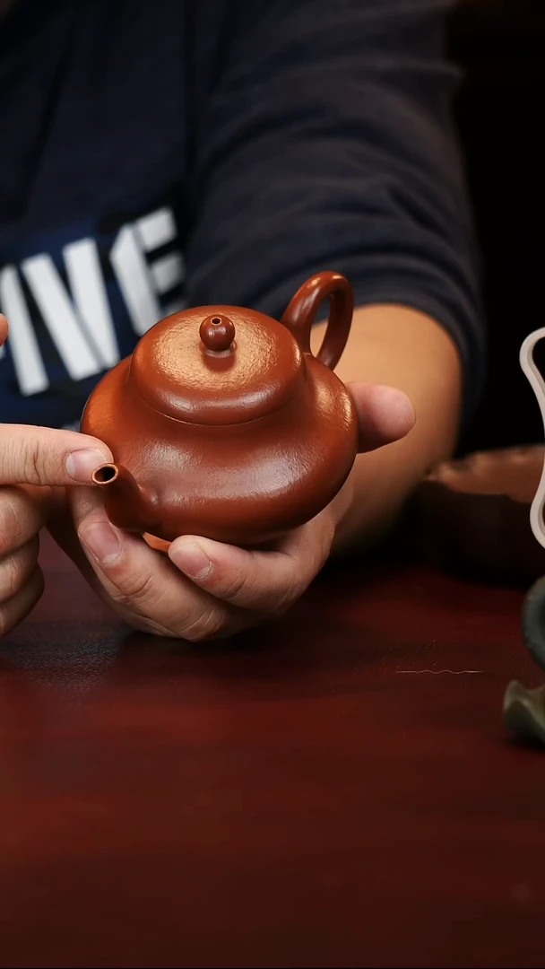 原矿高端紫砂 君德-200cc