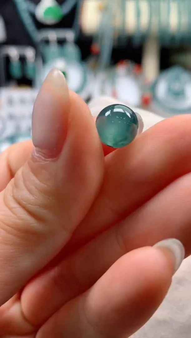 【闪购商品】翡翠颈饰未镶嵌1068829926