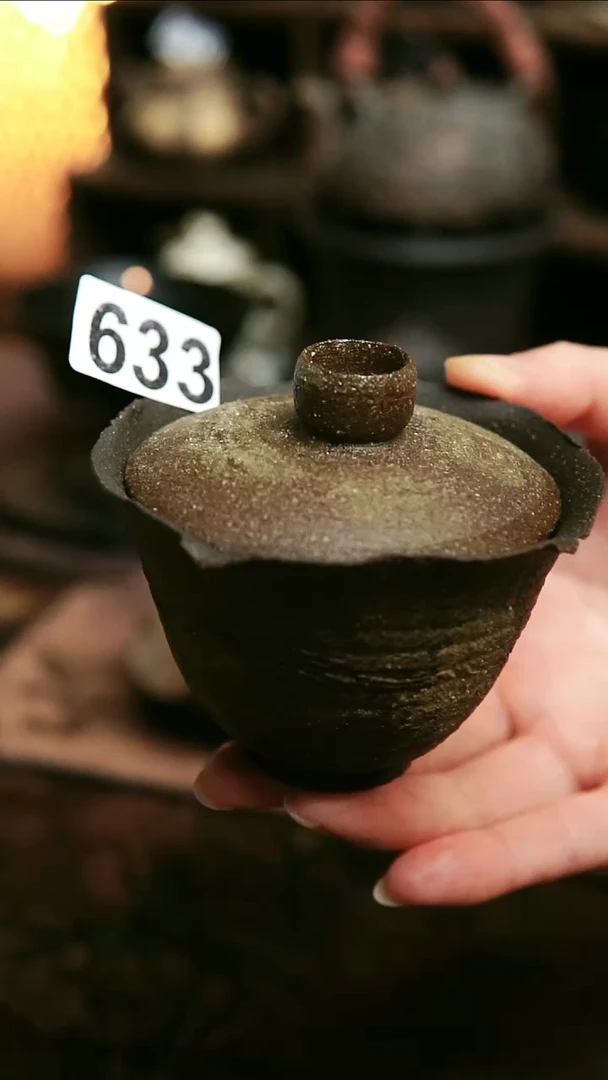 紫砂全手工粉引盖碗满容110毫升左右