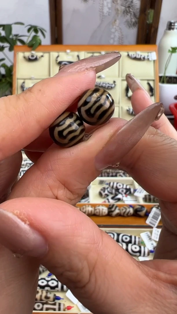 【闪购商品】玛瑙/玉髓吊坠(不含链)未镶嵌55.(微瑕随机发货)