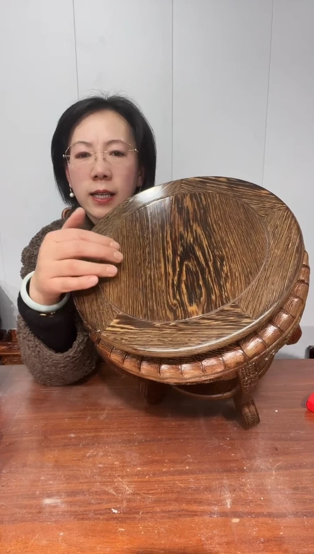 木飞*处理鸡翅木虎头几30*33*26