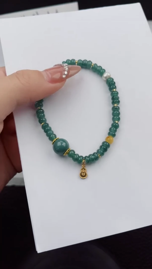 【闪购商品】翡翠手串未镶嵌89微色差T