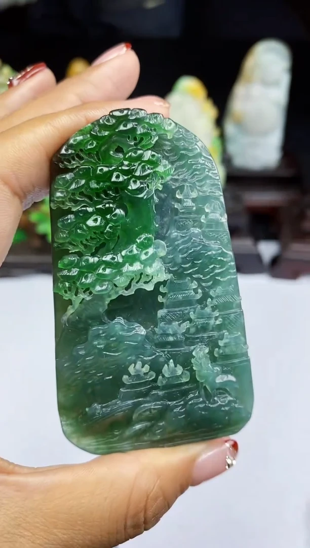 【闪购商品】翡翠颈饰未镶嵌翡翠A货