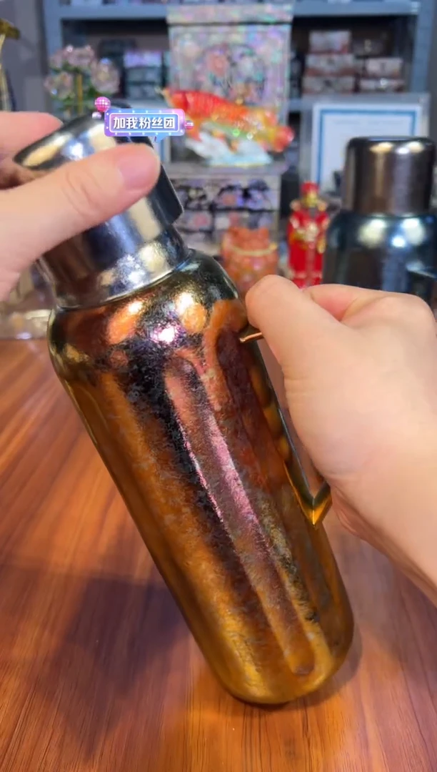 189品茗纯钛传世壶800mL（枫叶红）