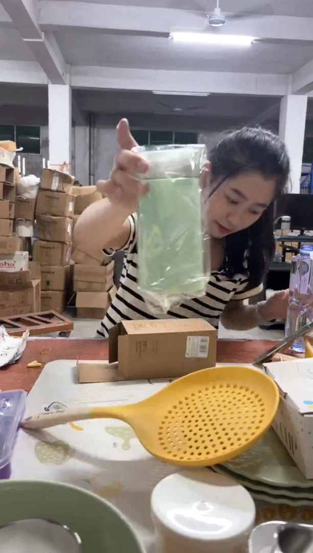 秒杀清仓微瑕产品，可能当过样品拍照