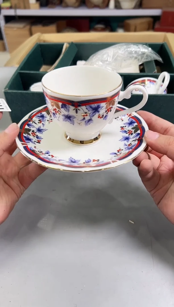 瓷片秋*117中古产品，默认微瑕，谨慎参拍